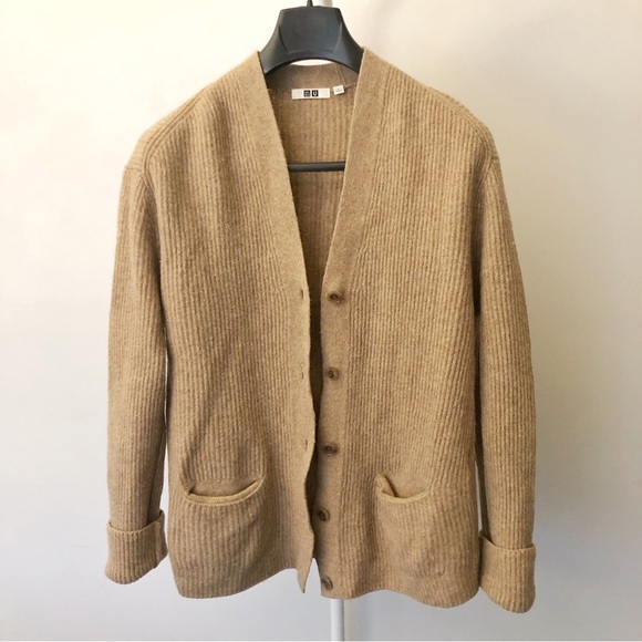 UNIQLO 100% Wool Oversized Minimalist Beige V Neck Sweater Cardigan. Women Large - Picture 15 of 16